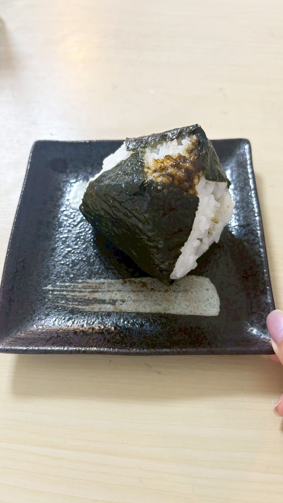 おむすび権米衛グランデュオ蒲田店のおむすび実食写真